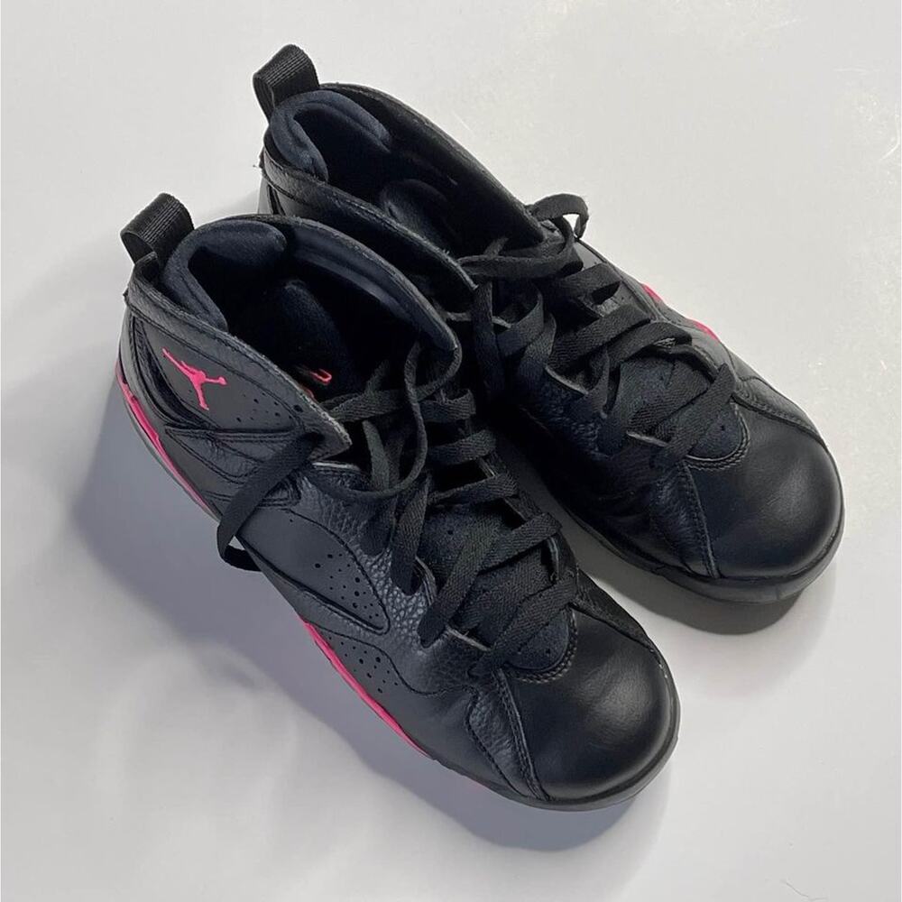 Air Jordan 7 Retro GG Black/Hyper Pink $60 (Size US 6.5 Y)
